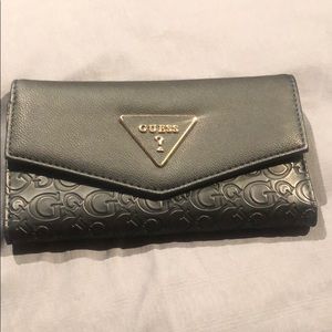 Guess wallet